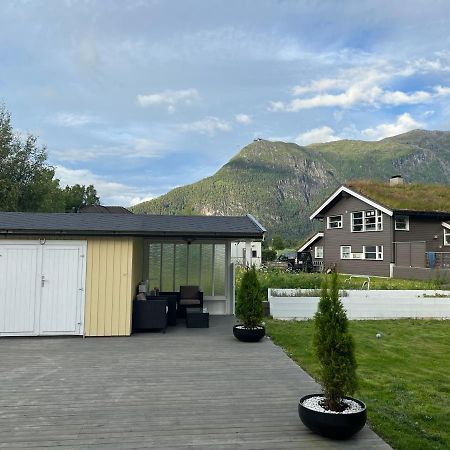 Apartment In Veblungsnes Exteriör bild