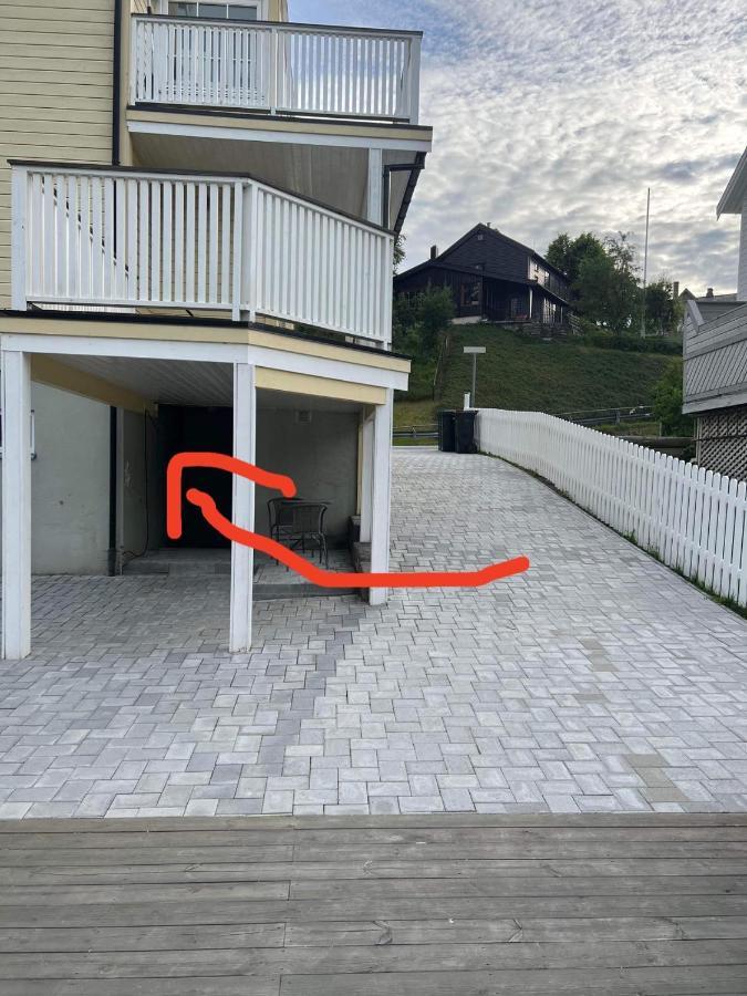 Apartment In Veblungsnes Exteriör bild